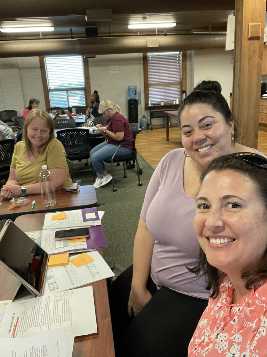 sdvarn's tweet photo. It was a late night but I can’t think of anywhere I would rather be than pouring over student data and collaborating with teachers on accomplished teaching practices. Check out our “why NBCT” in the photos. #NBCTStrong @Hillsedufnd @CTechEd @Rob_Kriete @HNBCT @AddisonGDavis https://t.co/IbLKeNVKD5