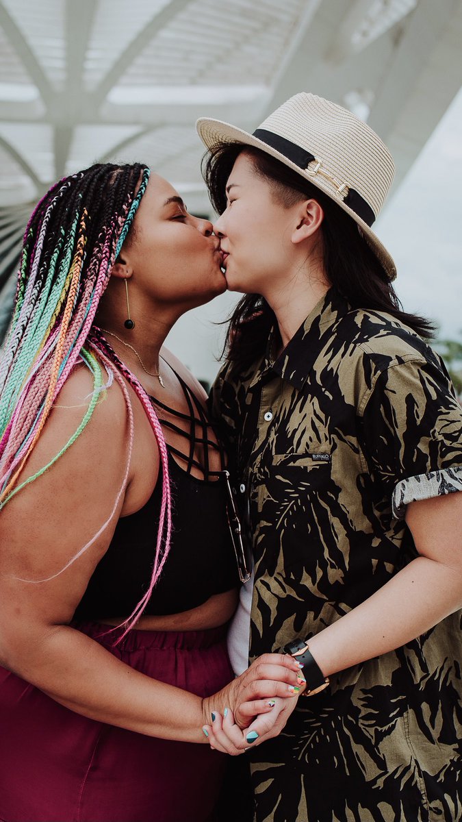 jaycordelia's tweet photo. @briahardinboyer @hinge Literally hopping on Twitter specifically for this tweet. Met my girlfriend on @hinge. She was my first swipe and message! Almost two years down. Shout out to #QTPOC love. 🏳️‍🌈 https://t.co/qGIWFhY5vq