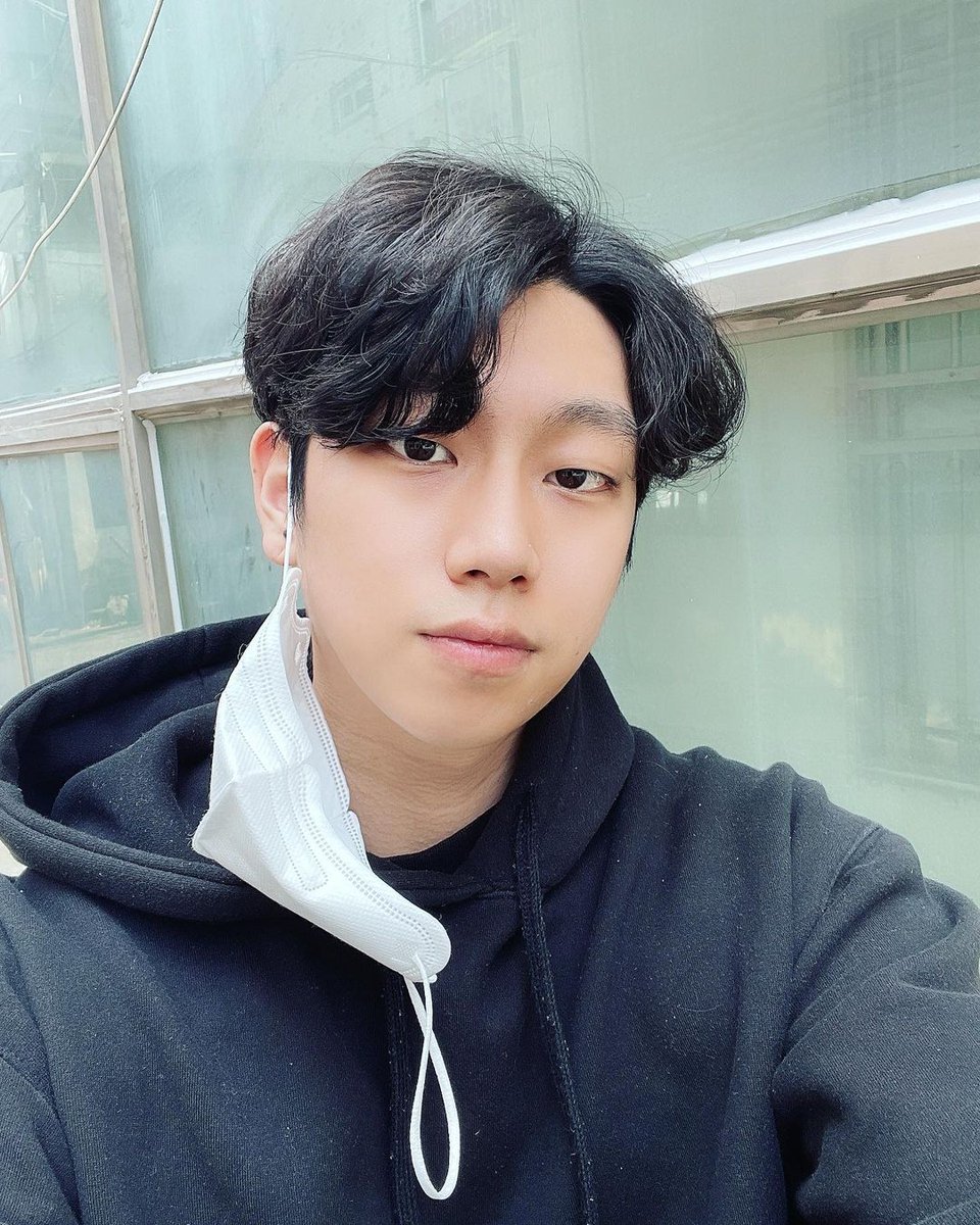 Tinkerland0303's tweet photo. 220412 [#YOUJIN] Yujin Instagram post

A clear day

#clearday #selfie #selca #goal #achievement #notmuchtimeleft #fighting 💪 #dieting #survivalreport #letslosemore

https://t.co/2ZV85I9f6H

#김유진 #유진 #유진짱짱 #KIMYOUJIN https://t.co/wwZl4MT5hq