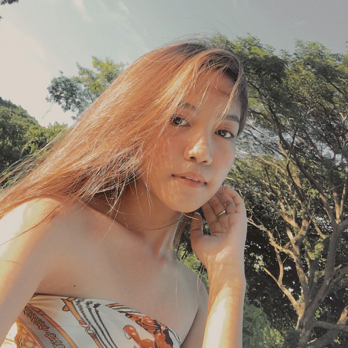 httpella_'s tweet photo. bound to bloom 🌾🌼⛅

-

throwback.emz https://t.co/Hz6tIVwe4R