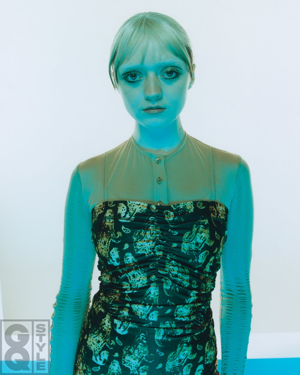 BritishGQ's tweet photo. “Not to get really existential about it, but I do think our fate is predetermined. I see things in the
future, and have hopes and aspirations, but you can’t take shortcuts.” - @Maisie_Williams.
https://t.co/4Y9O3emGs2 #BritishGQStyle https://t.co/g54TCvSvsC