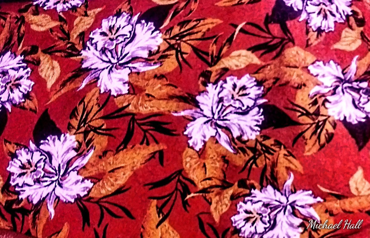 mhall55nine's tweet photo. "The choice to love is to connect-to find ourselves in others!" #LoveTheory #SpringtoLife2022 #artwork #artistsontwitter https://t.co/qV8n6FkUsN