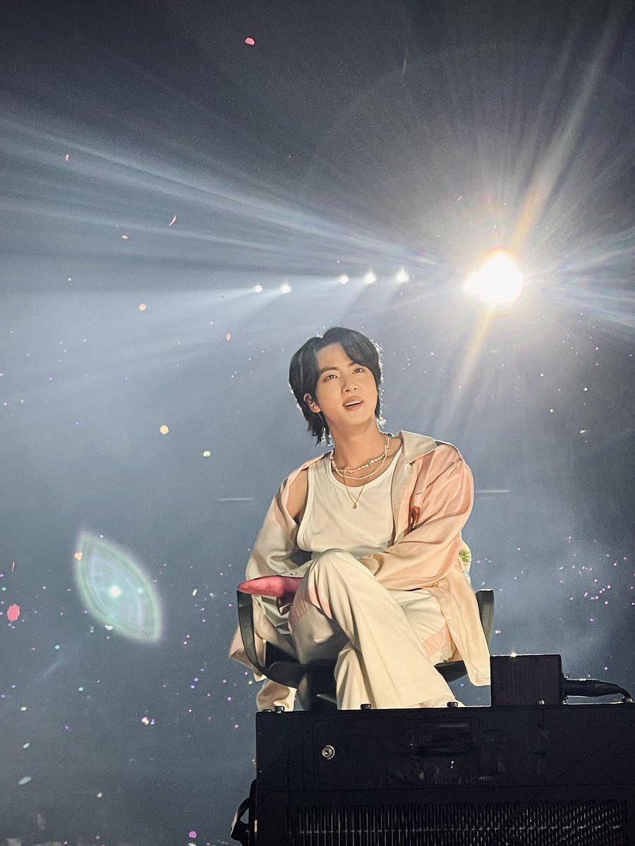 jinified92's tweet photo. He is etheral.

JIN WE HEART YOU  

Listen to #SuperTuna_Jin the most viral song and #Yours_Jin the best OST of 2021 by #BTSJIN @BTS_twt . https://t.co/1tWHZutvPt