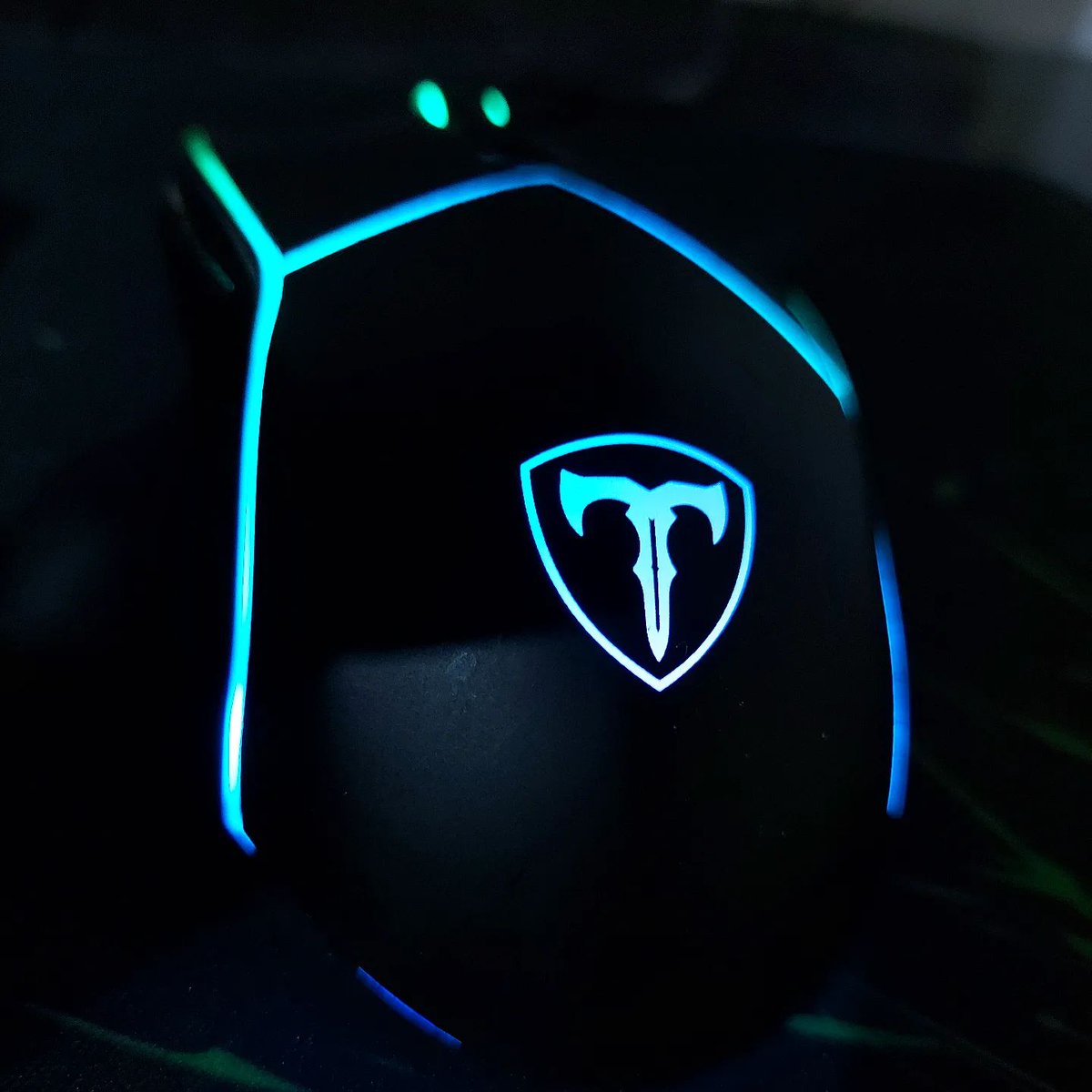AlexandreAL2023's tweet photo. Mouse gamer TGM306 #tdagger #tdaggerbr #mousergamer https://t.co/pUwdg6SUKt