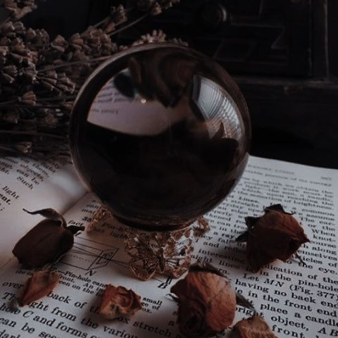 Vanerohax's tweet photo. 🧡Adivina mi Amor: AU MyunJin💚

– ¡Lo encontré! Está justo frente a mi... la persona que describiste

– ¿Ah sí? Vaya... felicidades...

– Él y yo, estamos destinados ¿cierto?

– Claro... él y solo él...

"¿Por qué me duele? Yo provoqué esto..." https://t.co/7QNgRXZ68V