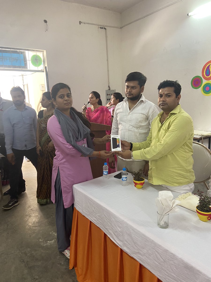 Ambuj Tripathi tweet media