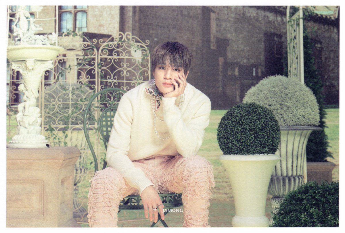 jamong1323's tweet photo. 디페스타 제노 엽서 스캔 https://t.co/IsQIC135Pg