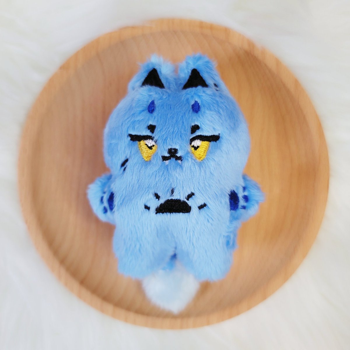 summerflowerrr_'s tweet photo. Commission 🐺
#抱偶 #CottonDoll #Handmade #TWdoll https://t.co/wpB5gUNV2l
