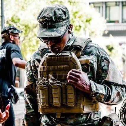 nhlanhla_lux_'s tweet photo. Commander Morning 🌄 

"A guerrilla must live to fight another day"

#southafricawillbegreatagain 🇿🇦
#mzabalazo 
#thepeopleshallgovern 
#peoplesparliament 
#sowetoparliament 
#namanje
#forthepeoplebythepeople 
#letsoperate https://t.co/iRImld5BBa