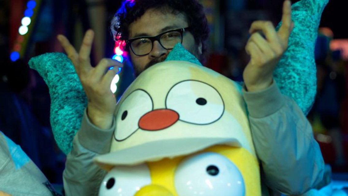 Since  #TheSimpsons is trending, sharing this fav pic of #EdwinAguilar Simpsons animator and beautiful human who passed a year ago yesterday RIP my love💛