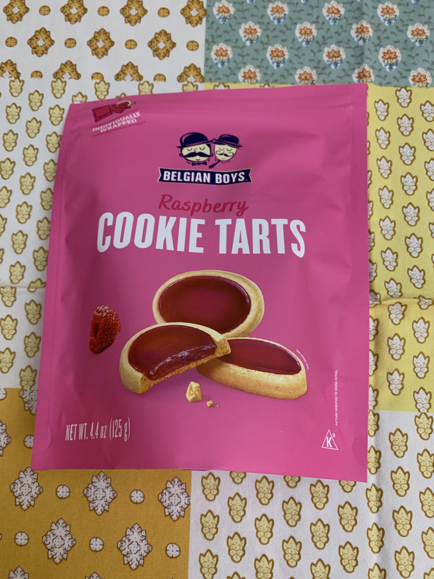 矢野顕子 Akiko Yano 全米のみなさん これ探してみてね このラズベリーに誘われて買っちゃったら あら美味しいわ フランス製 でも住所はブルックリン ベルジアンボイズ でもwomen Ownedというなかなか謎なクレジットですけど 美味しければ良し