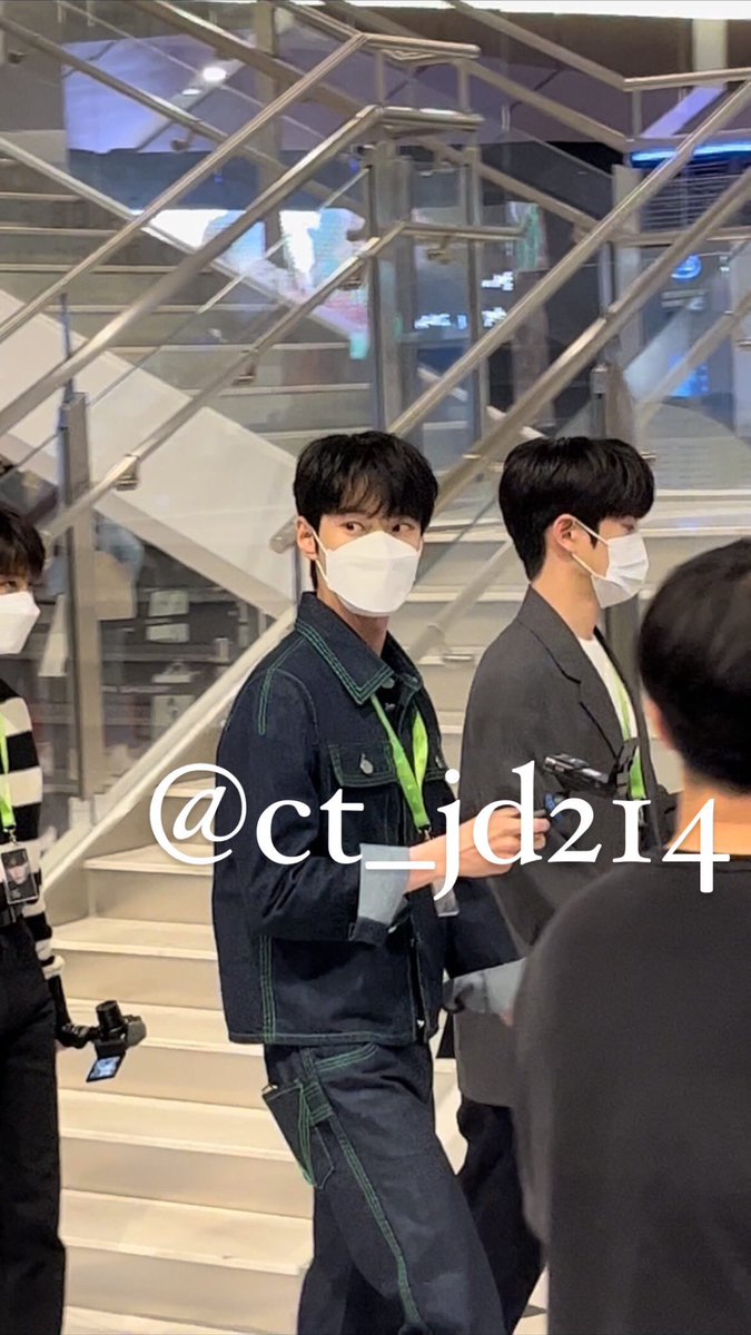 Jayyernn_'s tweet photo. เอาจริงเลยนะ แจโดโคตรเหมาะสมกันเลยอะ 
#jaedo https://t.co/YKdx6iDMNl