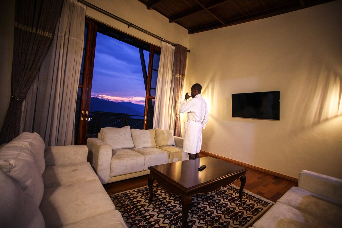 gorillaheights's tweet photo. Raise and Shine
It is in the early morning hours that the unseen is seen.
This easter, we look forward to hosting you at our beautiful home.
#easter #holiday #familytime #luxurious #luxuryhotel #luxurysafarilodge #bwindiimpenetrable #nkuringo #visituganda #mountaingorillas https://t.co/DMmlltVmgs