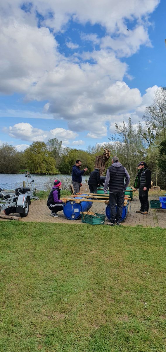 Loz Marchant tweet media