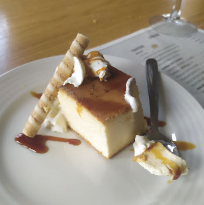 RestauElCanal's tweet photo. 🍰Especialidad de la casa

📍Carretera Antequera - Campillos Km 155 (Antequera)

Gracias por la foto Ivana🤳

#comida #antequera #postre #especialidad #tartadequeso https://t.co/1e2TJht14t