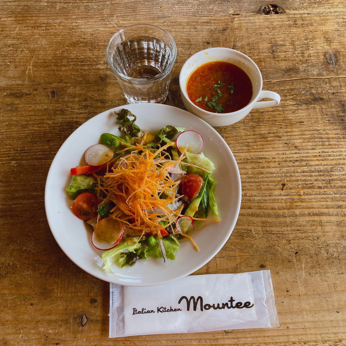 ayudabe's tweet photo. #lunch  北上市  Itarian kitchen Mountee  スパゲッティランチD：釜揚げしらすとからすみのオイルベース(スープ•サラダ•アイスカフェラテ•抹茶アイス） #Itarian  #Mountee  #北上  #kitakami  #pasta  久々.好きなお店.石窯焼きのピザも食べたいと思いつつパスタをオーダー https://t.co/AmWq9acghD