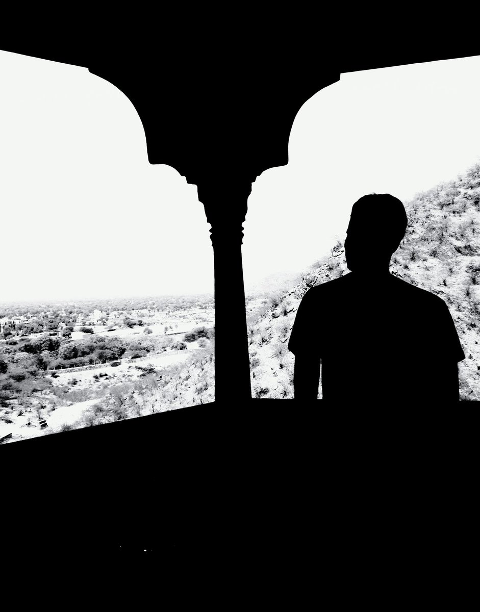 At Neemrana Fort 

#Rajasthan #neemranafort #blackandwhitephotography #PhotoOfTheDay