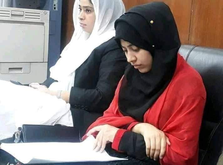 Afzal_oman's tweet photo. عزت مآب چیف جسٹس آف پاکستان سانحہ ماڈل ٹاؤن کے 14 شہداۓ کے انصاف کیلئے سپریم کورٹ کے دروازے کب کھلیں گے؟؟؟؟؟
@SecInfoPAT 
@IrshadBhatti336 
@ArshadMTabassum 
@arsched 
@SarimNoor 
@ImranKhanPTI 
@OfficialDGISPR https://t.co/omIwlLHuUE