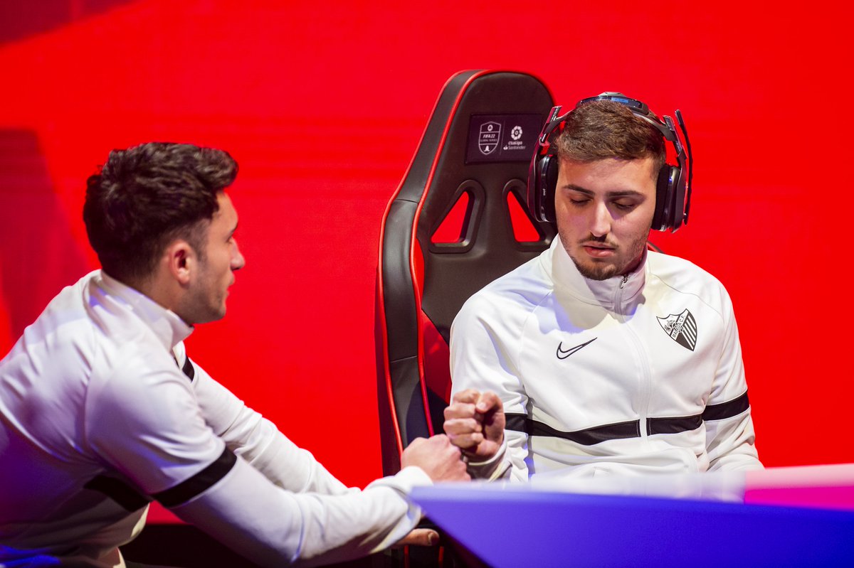 Después de un mes de parón, hoy vuelve @esportslaliga 🔥

🆚 <a href="/SDP_esports/">SD Ponferradina eSports</a> (<a href="/Davi7_4v/">Chola7_</a>)
🕗 18:00

🆚 <a href="/AtletiEsports/">Atleti Esports</a> (<a href="/AndoniiPM/">Andoni</a>)
🕗 20:00

Esta semana jugará mi compañero <a href="/xexufifa/">XEXU</a> confianza plena en tí para sacar adelante ambas jornadas 🤜🏻🤛🏻

Vamos con todo 💙🤍 <a href="/MalagaCF/">Málaga CF</a>