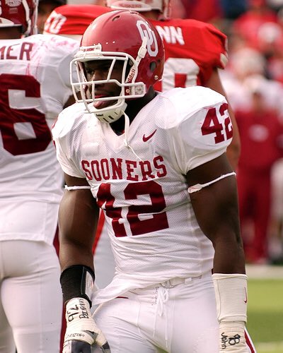 LarryInMissouri's tweet photo. Happy Birthday @CoachRufus42 out of Breaux Bridge, Louisiana &amp; @OU_Football 2X 1st Team All @Big12Conference @Big12Conference Defensive Player Of Year, All American 2006; 39 Today…#BoomerSooner 🫵🏽 https://t.co/Ayjji983lG