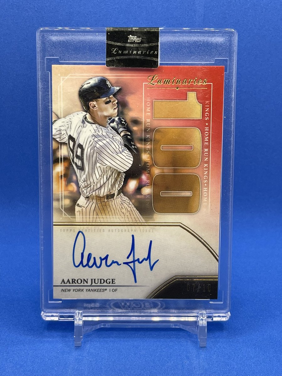 Trying this again, lol. 

If Aaron Judge homers tonight, one lucky follower will receive this Aaron Judge 2020 Topps Luminaries Auto /10! 

Retweet this tweet and follow <a href="/MikeCarboneJr/">Mike Carbone</a> to be entered!  

Winner will be dm’d after tonight’s game!