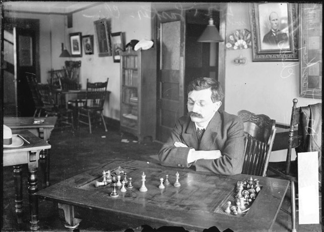 Dr. Lasker needed 200 hours to teach an avg young man ignorant of #chess and bring them to a high level, Rules of play and exercises, 5 hrs Elementary endings, 5 Some openings, 10 hrs <---- (5% of all time) Combination, 20 Positional play, 40 Play and analysis, 120