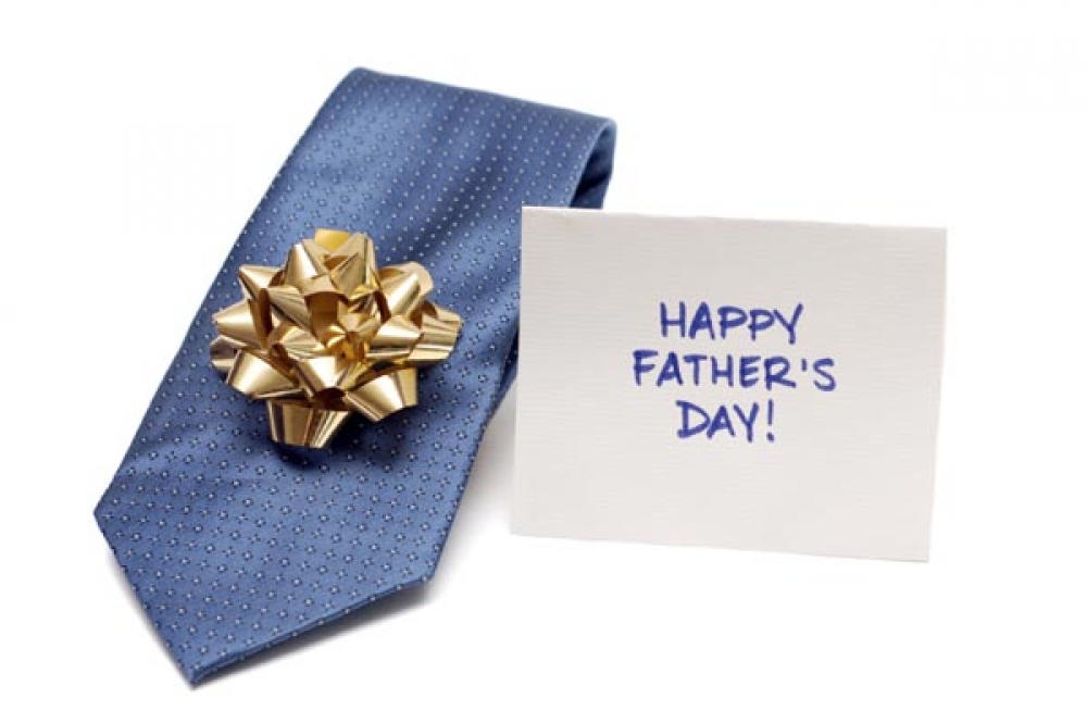 Thinking of a gift for dad? http://partyinstyleshop.com.