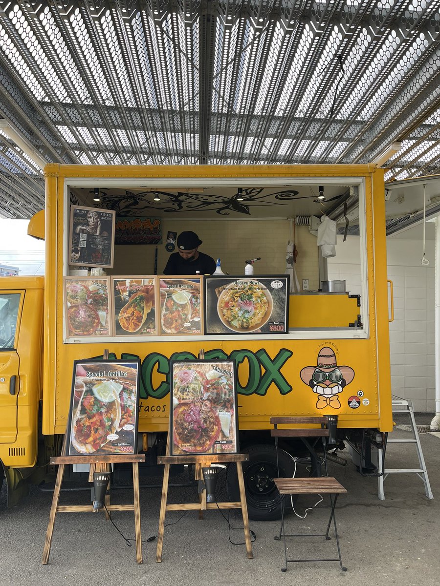 techmex2288's tweet photo. おやつ
#タコス🌮
#tacobox
#名護 https://t.co/qYRBfGg5N7