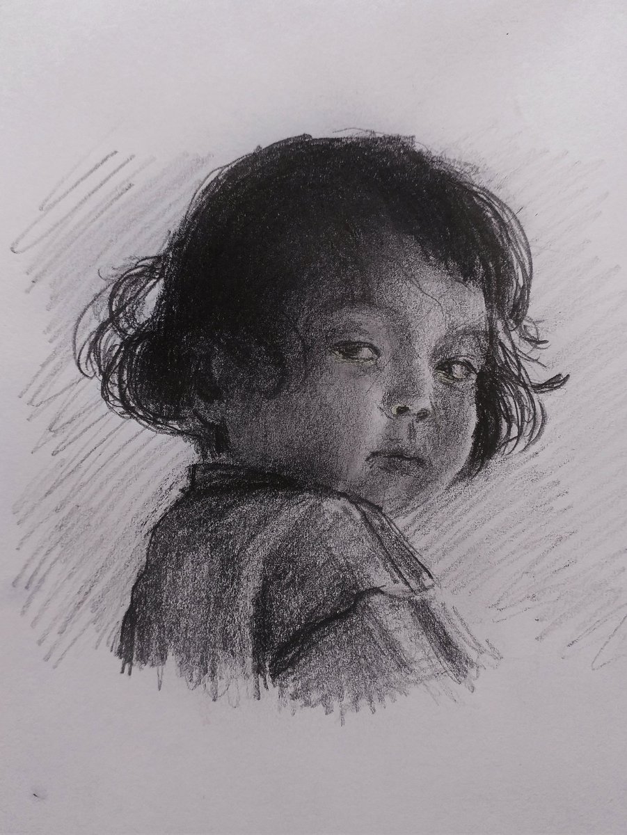 Do You know this cute girl?? 🥺🌸
Quick #sketch 🌌
I have no eraser so ignore random lines 🤣💔

#그림 #イラスト #art #drawing #illustration #pencil #hatch #hatching #رسم #رصاص