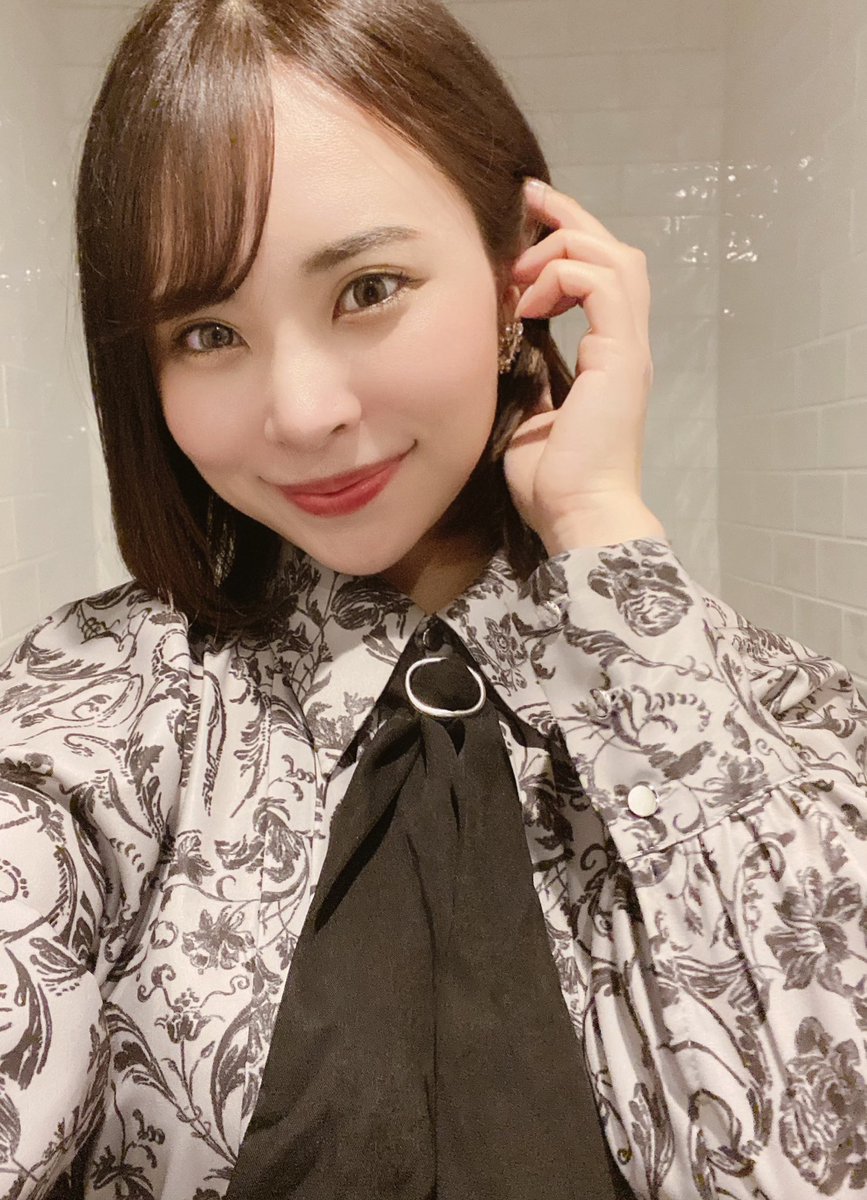 Maichan_1003's tweet photo. 4月11日発売の #EXMAXSP 
もうゲットしてくれたかな？🌸

【sherbetNEOのみんなで輝くシンデレラストーリー】にて今回も掲載させて頂いています♡
毎号連載中！今回は最近買ったお気に入りのお洋服を紹介しています👗🤍
DVDにも紹介動画があるよ！

是非チェックしてみてね🥰
https://t.co/QNdz8YdAwJ https://t.co/XcpwqPwsUb