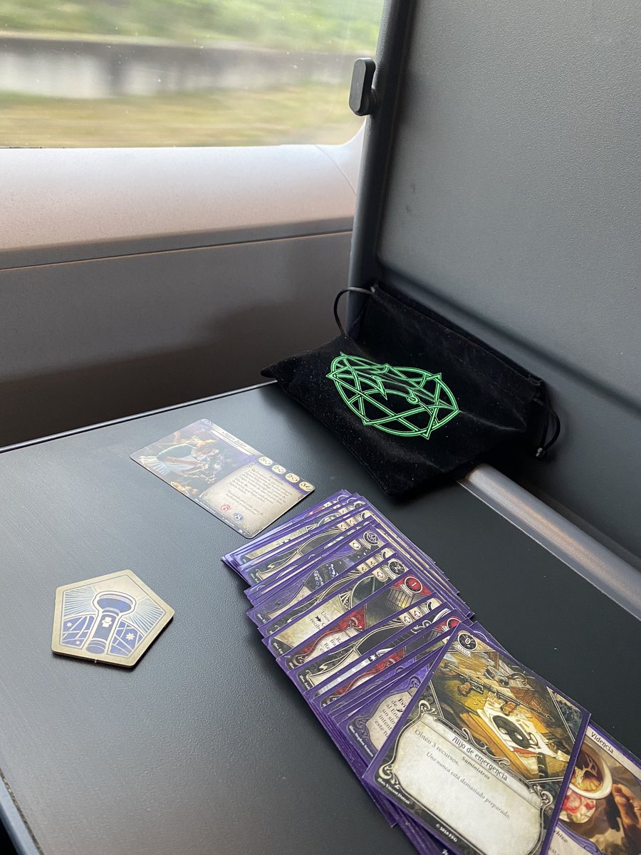 Vamos en el Essex Country Express? 🤔 hay que aprovechar para montar mazos aunque sea! <a href="/ArchivosArkham/">𝙻𝚘𝚜 𝙰𝚛𝚌𝚑𝚒𝚟𝚘𝚜 𝚍𝚎 𝙰𝚛𝚔𝚑𝚊𝚖</a> #ArkhamHorrorlcg
