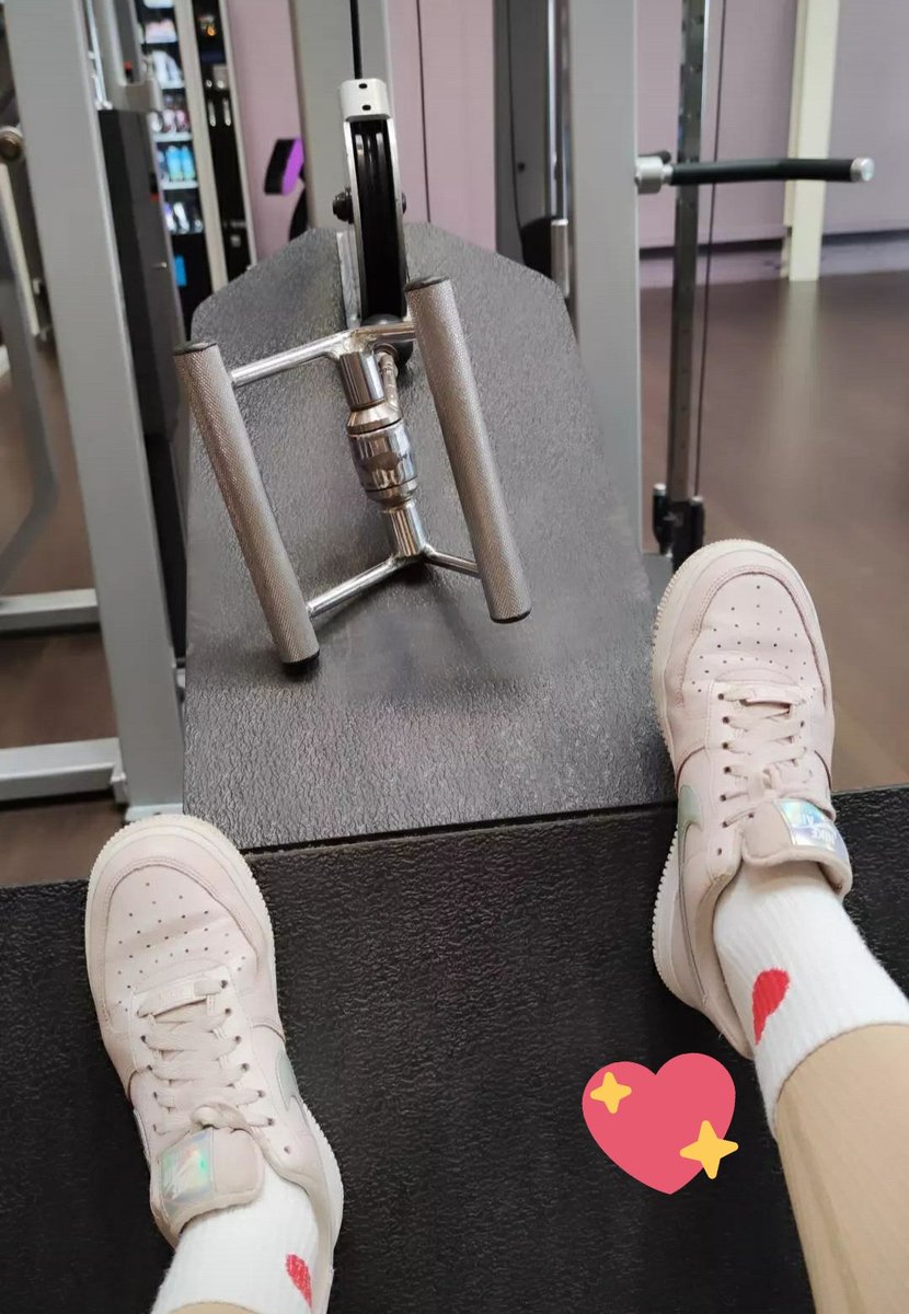 gm ct ☀️ 
Just hitting my workout and pretending I didn't see the charts 🤣🩸#crypto #BTC