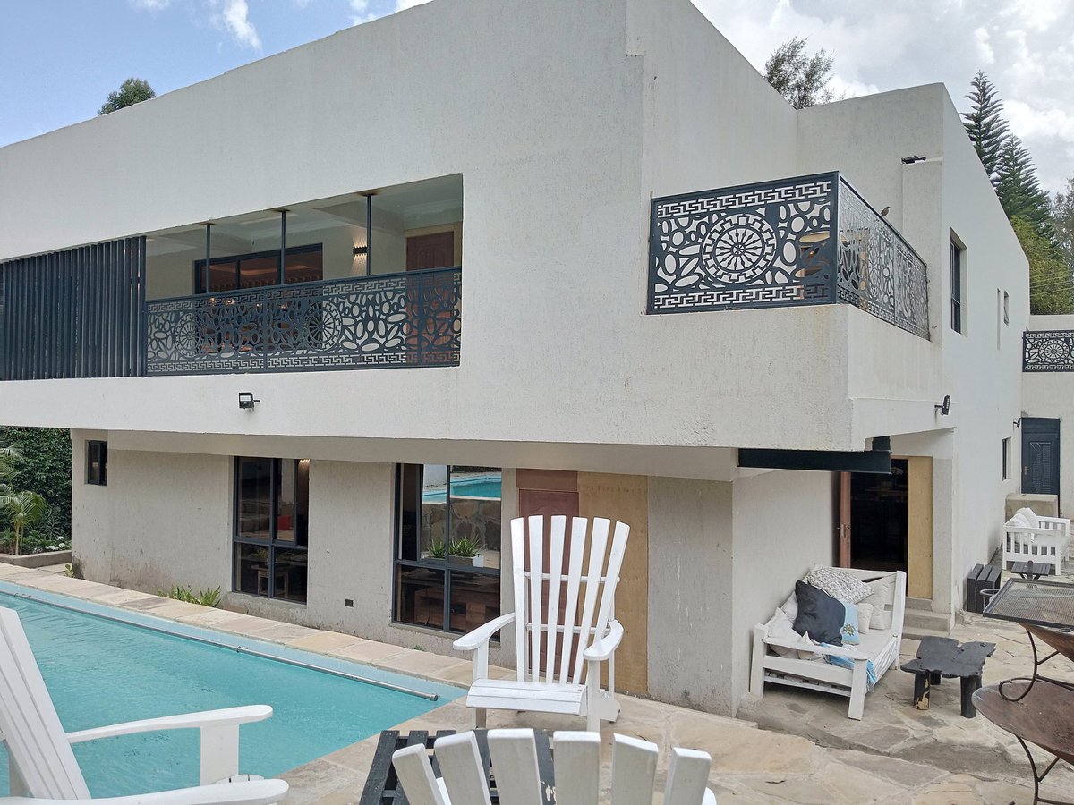 NAdienge's tweet photo. A 5 bedroom Mansion in Kitisuru here for sale on half an Acre Land. Asking price Ksh. 120M.
Features
1. Swimming pool
2. 2 separate servant quarters
3. Modern design
4. Own compound.
5. Clean title.
6. Easily accessible through lower kabete road.
7. 24 hour CCTV and guards. https://t.co/VrStwdDWAG