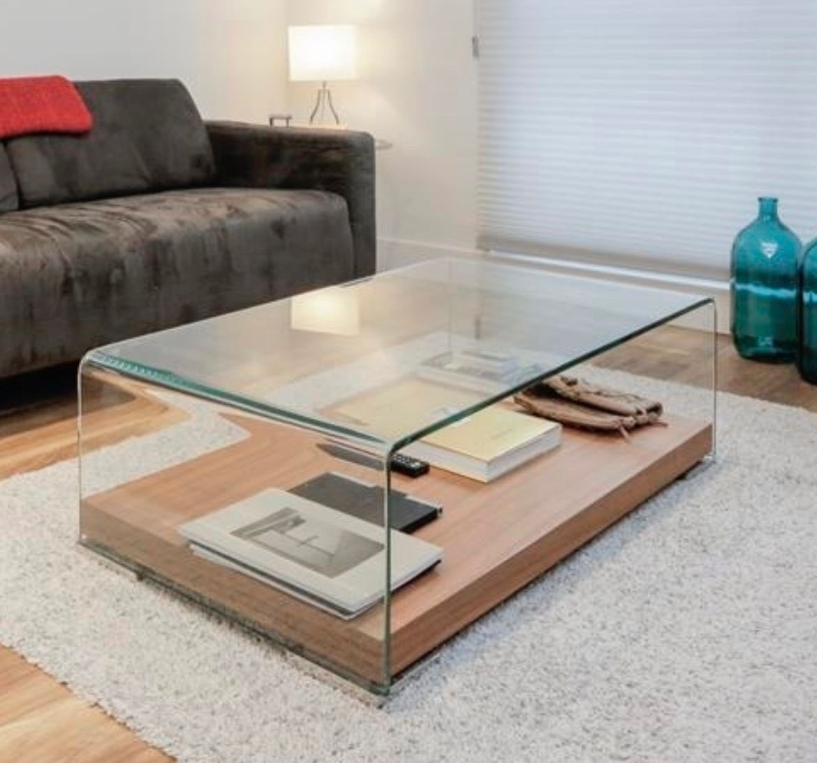 xhiyu's tweet photo. If this isn’t manifestation I don’t know what is. The table on the left was something I saw half a year ago while browsing listings online. The table on the right is what I now have. 😌 https://t.co/fhqja6sugs