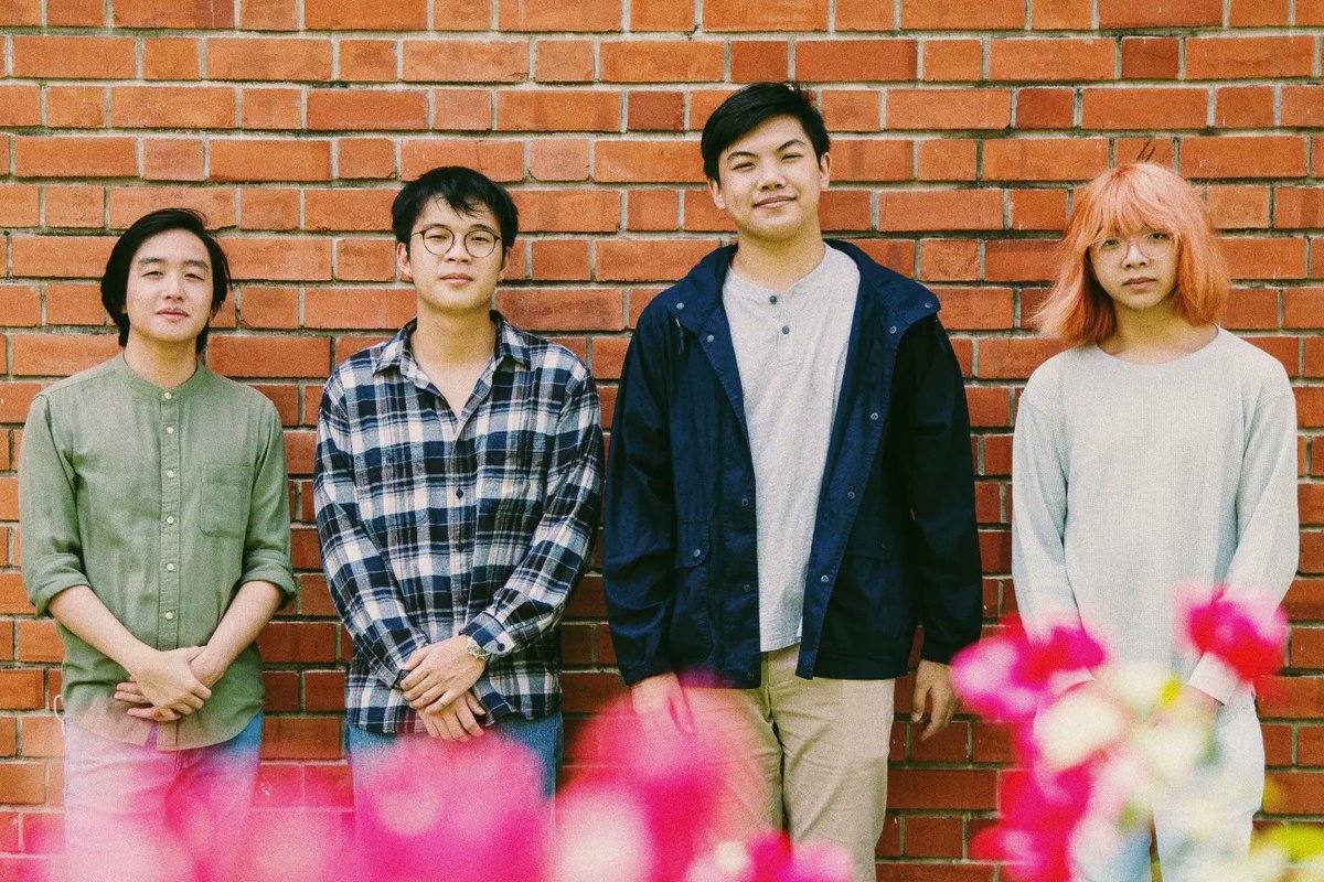 Just a few more days until we release our new single 'Somebody'. Pre-save it now via orcd.co/tnml-somebody to hear it first via 15th April.

Photo by Richard Neo

#newmusic #indiemusic #indierock #indieartist #music