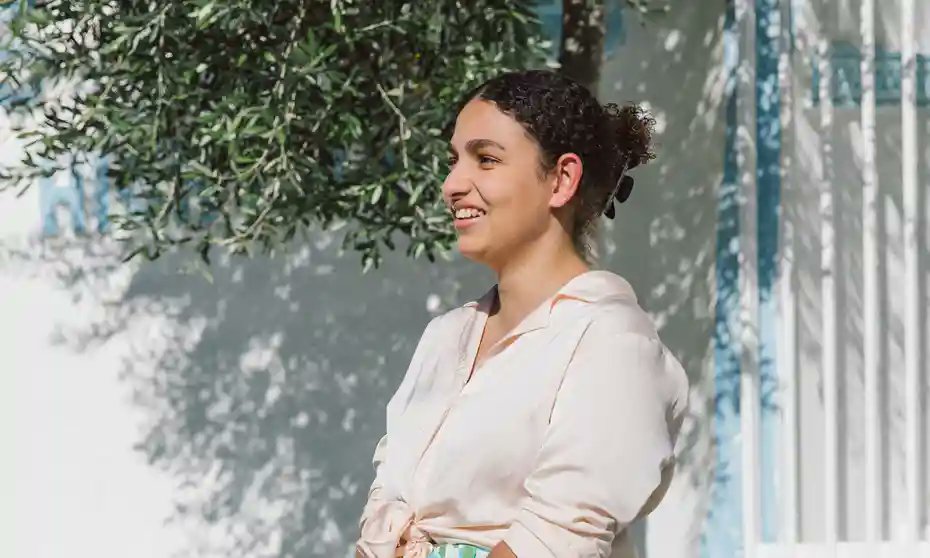 abcconvos's tweet photo. Hear @sarakelsayed's story of navigating love, tradition and rebellion, coming of age in an Egyptian Muslim family in Brisbane: https://t.co/RhLqoIN830 #podcast https://t.co/b0EtV1jkJl