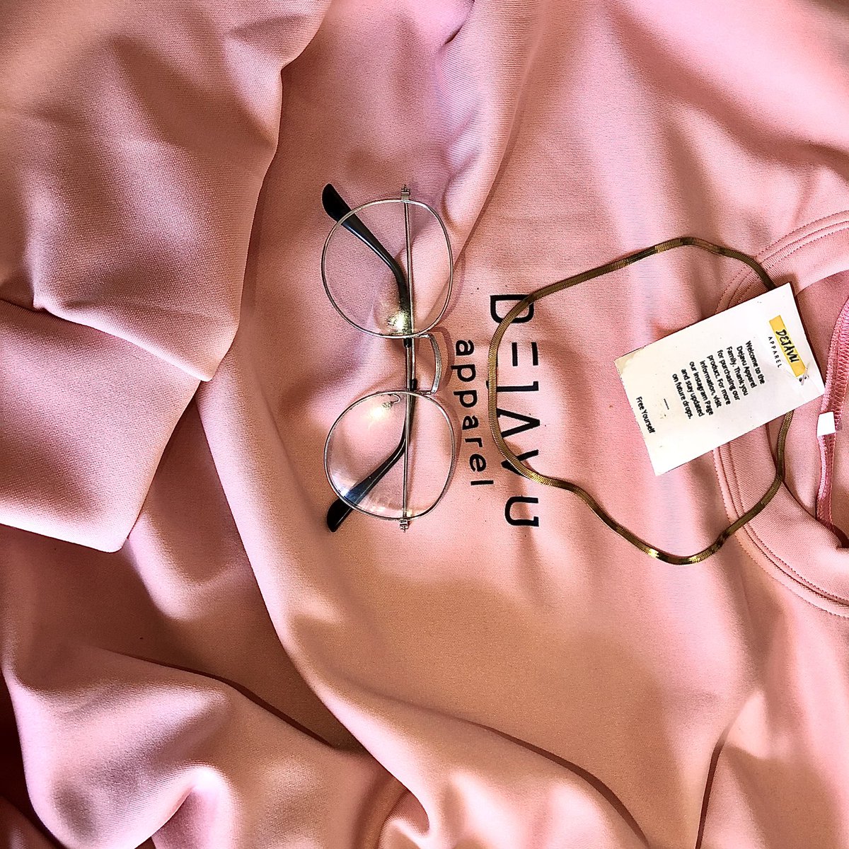 officialallen__'s tweet photo. Did someone order a baby pink sweatshirt ๐๐ https://t.co/9ASPSIfZkv