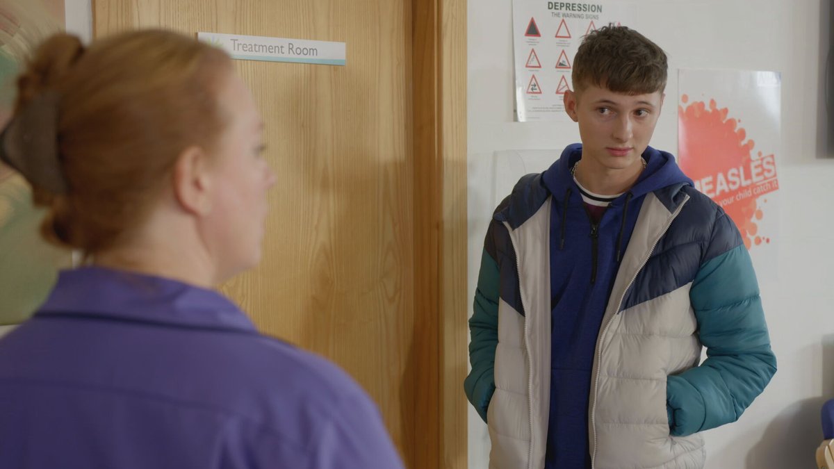 Today on Doctors: 

The Mill welcomes a new Receptionist, while Maeve starts to think there’s a common problem with her young patients. 

BBC One 13:45 &amp; BBC Two 19:00