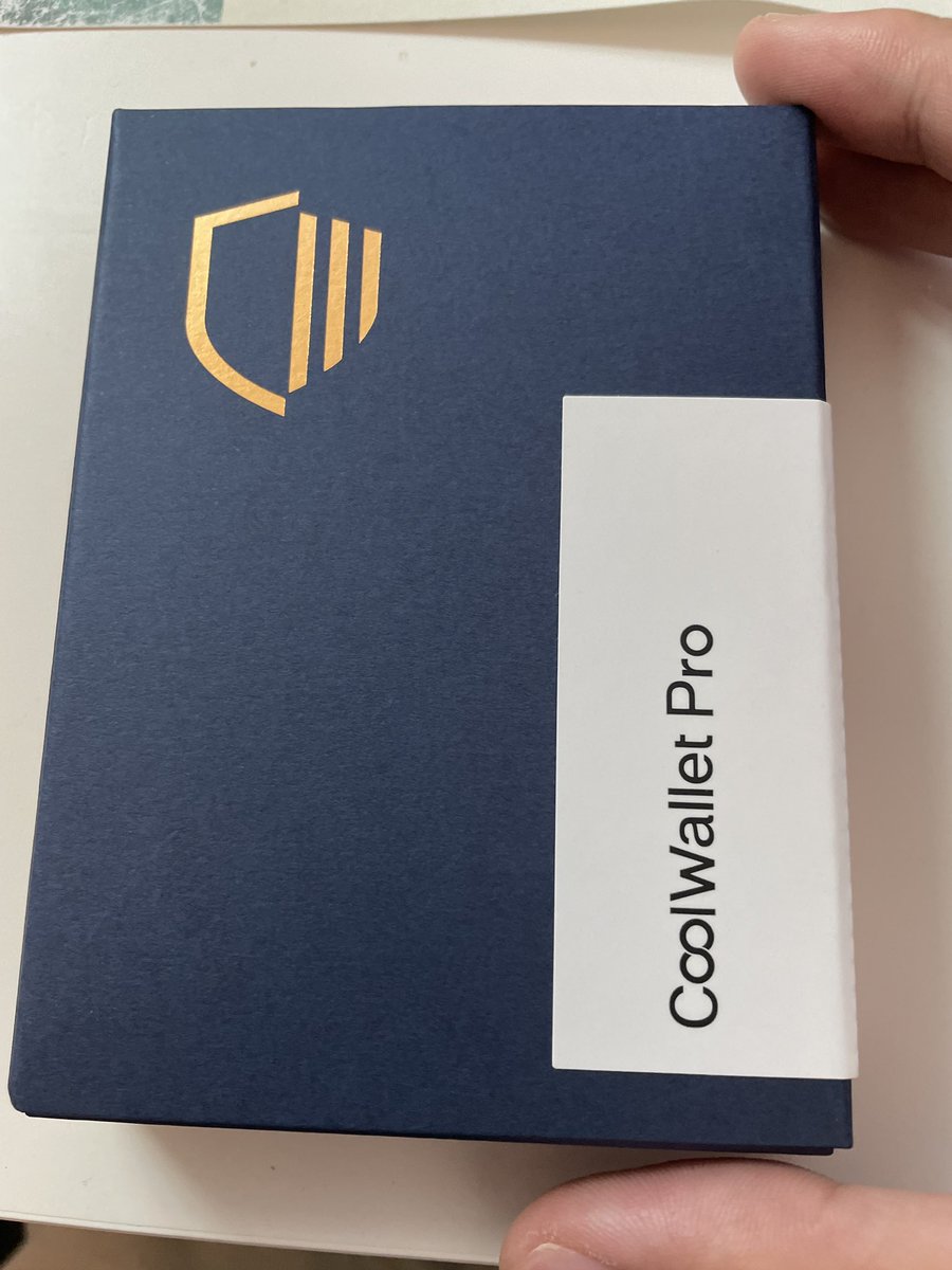 nft_rookiebj's tweet photo. 「我最喜歡的CoolWallet功能」
CoolWallet 以他的輕薄🪶,安全🔒以及如信用卡💳般的設計在NFT玩家之間廣為流傳
不僅方便攜帶還節省很多收藏空間
做足功課的我也果斷下訂了!
CoolWallet PRO 絕對是幣圈玩家以及NFT收藏家的首選👍🏾
#CoolWallet
#coolwalletpro
#zombieclub
#coolbitX https://t.co/Yu1r5aCcbR