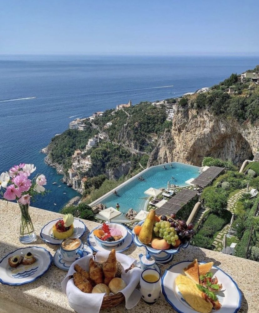 Breakfast in Amalfi coast