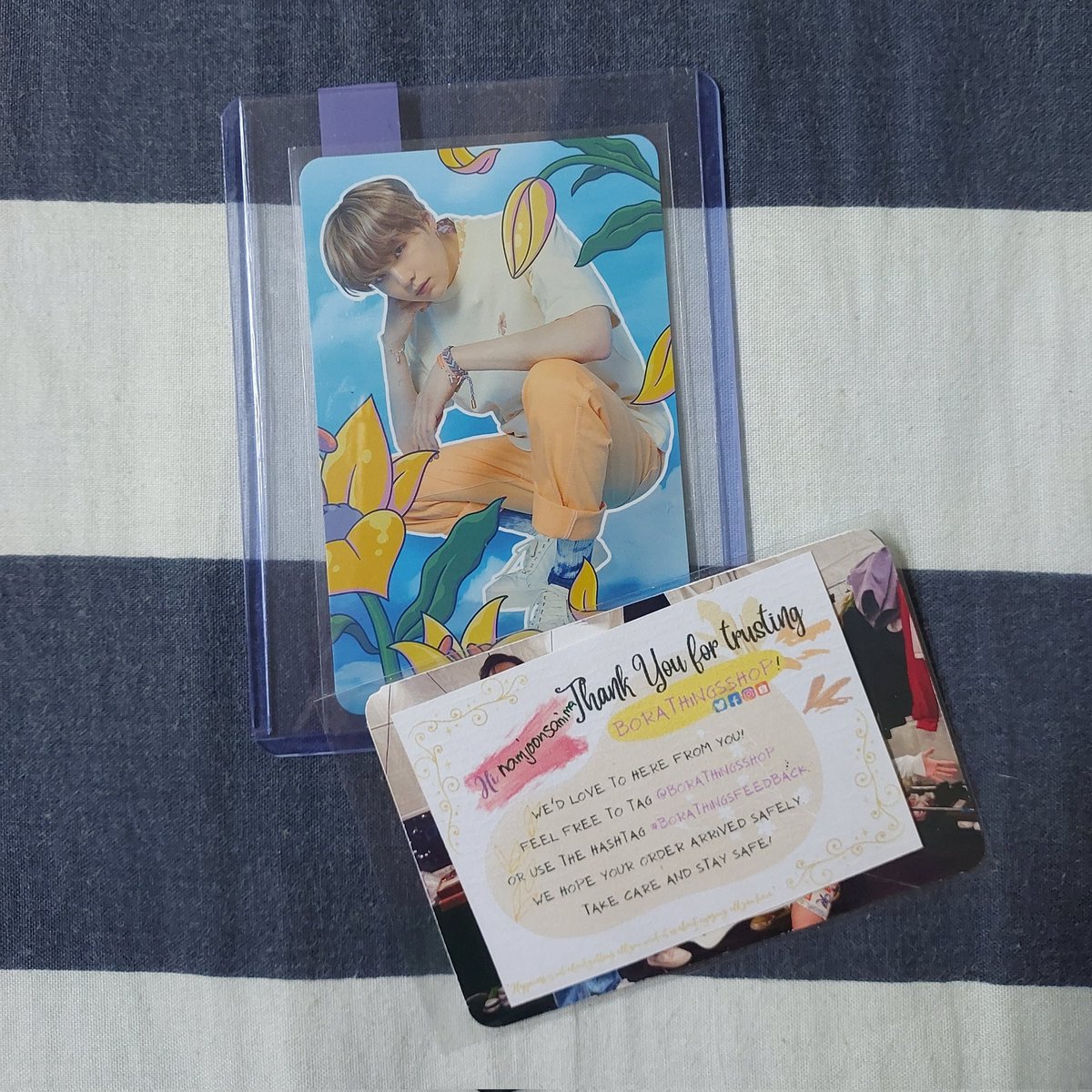namjoonsanima's tweet photo. [ 💌 mail ]

Yoongi MOTS Journey UMS pc arrived safely! Finally completed rapline!! Thank you so much @borathingsshop for the smooth and fast transaction! 😄💜 #BoraThingsFeedback https://t.co/W8bDxX7FHw