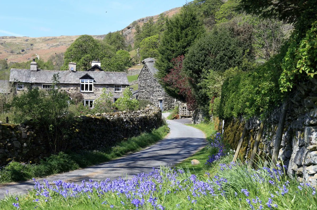 IndepenCottages's tweet photo. We have over 1000 properties with May Bank Holiday availability! Find your perfect #selfcatering spring #getaway here: https://t.co/rh3HUbSZH1 https://t.co/Mo1JEK0bF4