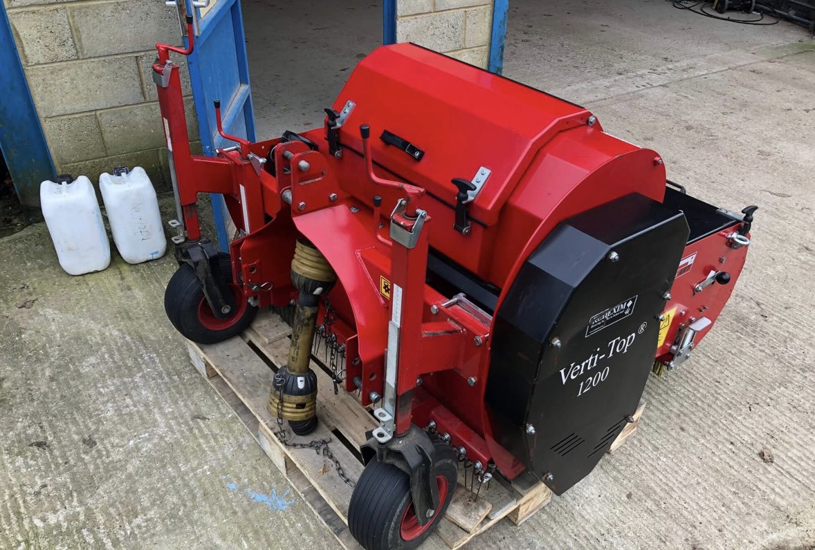 Our <a href="/RedeximUK/">Redexim UK</a>/<a href="/RedeximBV/">Redexim</a> Verti-Top 1200 is up for sale. A machine that we are very happy with and does an amazing job as a complete cleaning system for synthetic turf. A couple dents on the back and small scratches but other than that it’s fully working.

sgc-ltd.co.uk/usedsales