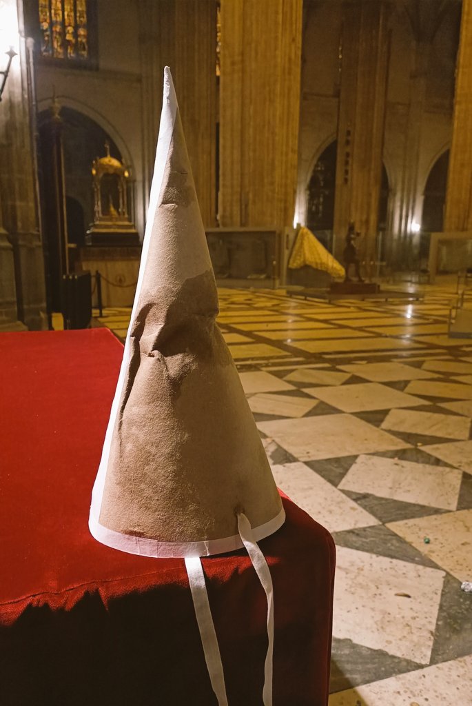 Lunes Santo 2022. #SSantaSevABC #SSantaSevilla22 <a href="/elllamadorcsr/">elllamadorcsr</a>