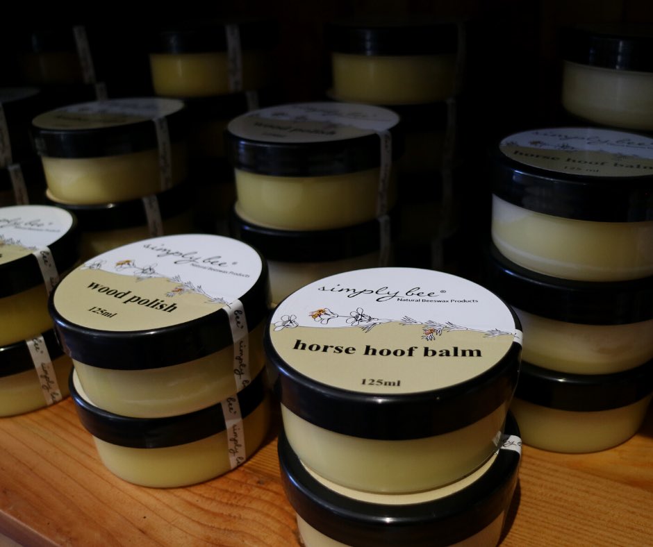 From skincare products to horse hoof balm and wood polish. Our extensive range has something for everyone.

#horsehoofbalm #woodpolish #allnatural #hopefield
