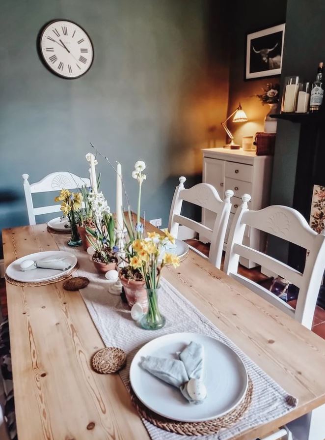 Jones Clocks tweet media