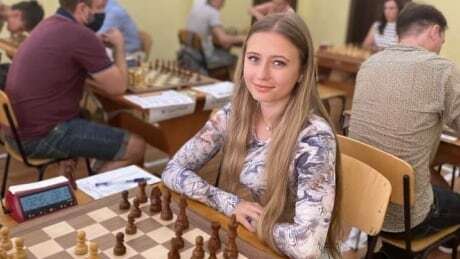 CBCOttawa's tweet image. How Russia&apos;s invasion of Ukraine is sending shock waves through the chess world ift.tt/wa247BX #ottnews #ottawa