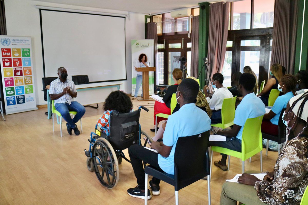 UNFPAMocambique's tweet photo. Together with @aifomoz,  @UNFPAMocambique kicks off the 2022 Disability &amp; Inclusion #Hackathon bootcamp in Maputo. 

Stay tuned as youth groups develop innovative solutions to solve pressing challenges faced by persons with disabilities in 🇲🇿!

With @GovernoDe, #FAMOD and @uemmoz https://t.co/clNBtgiaiT