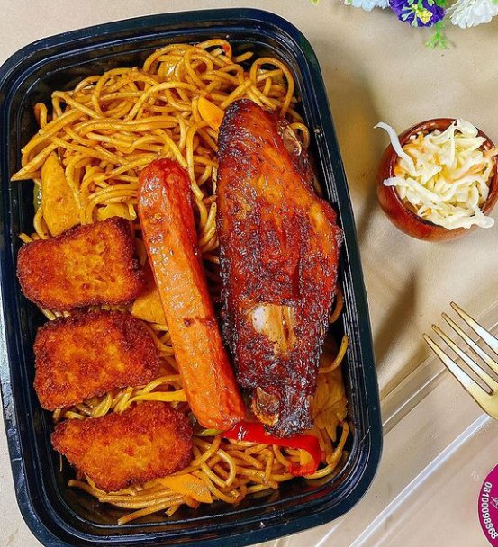foodlace_ng's tweet photo. It's a new day and having this as your first meal is a perfect way to start your day. Order now from our vendor @OPvine from our website.
Welcome to the happy place
#funkejenifaakindele #Ambode #Tonto ,#Spartacus #Space #CANNGR #eatingout https://t.co/6zyKbIBg77