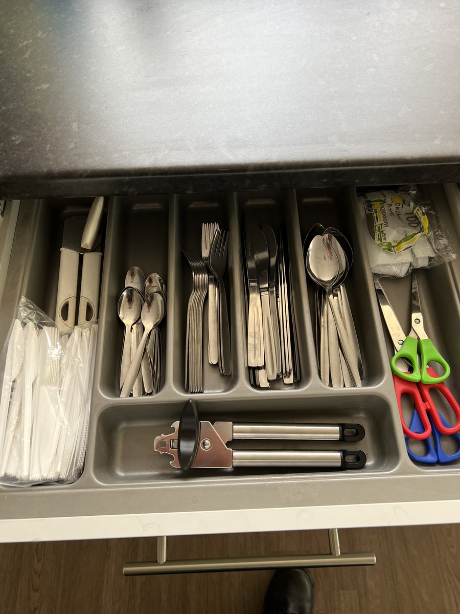 Don’t mean to cause alarm, but this is an NHS cutlery drawer. Those are actual teaspoons and forks. Incredible. Outstanding.
